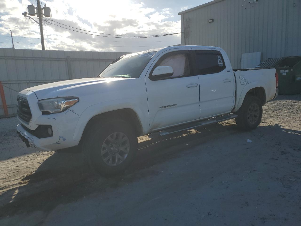 2018 Toyota Tacoma Double Cab VIN: 5TFAZ5CN8JX067548 Lot: 76063864