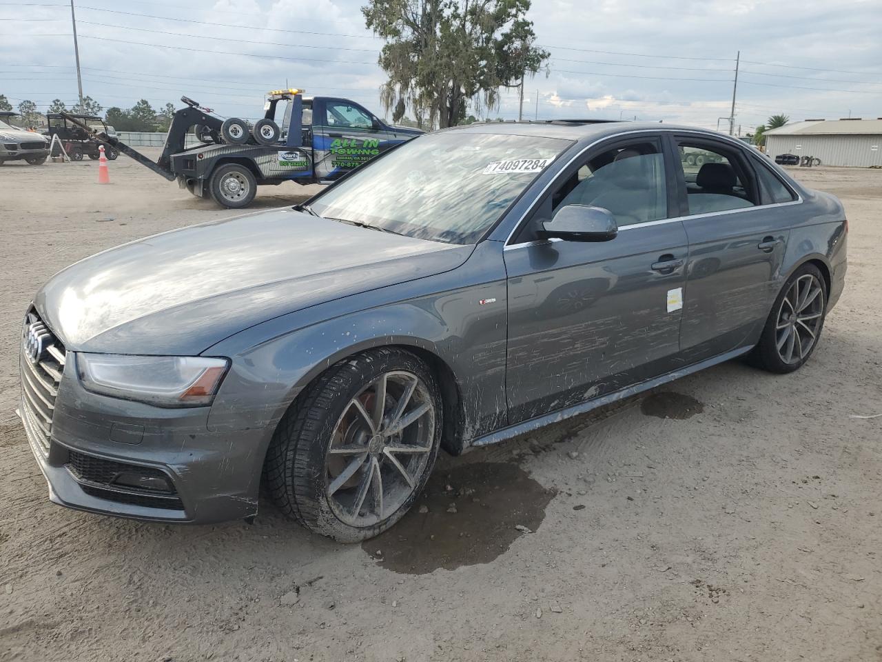 WAUFFCFL9FN010059 2015 AUDI A4 - Image 1