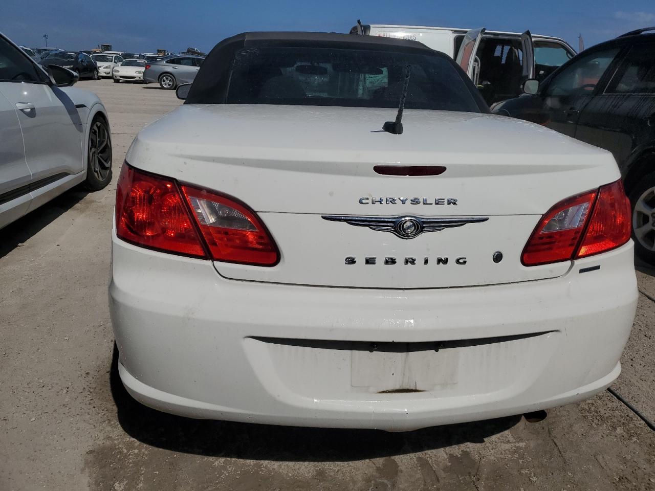 2010 Chrysler Sebring Touring VIN: 1C3BC5ED4AN156186 Lot: 74697534