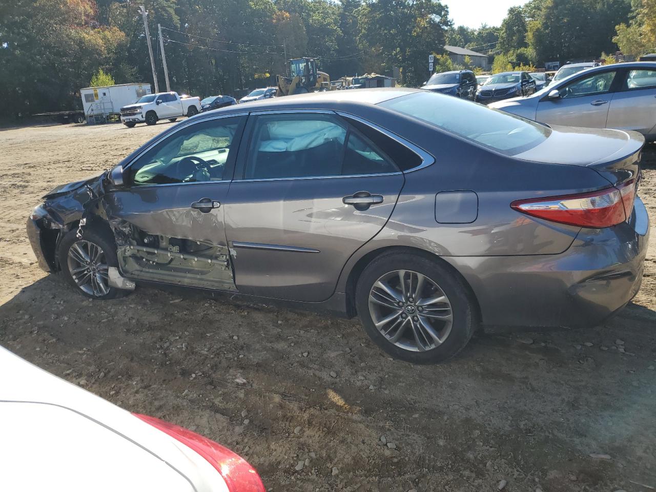 4T1BF1FK8HU352457 2017 TOYOTA CAMRY - Image 2