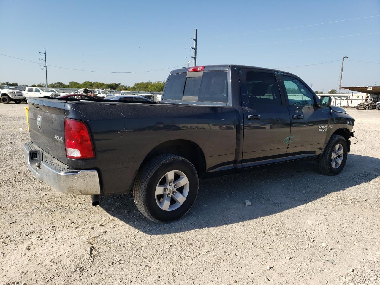 2020 RAM 1500 - Image 3