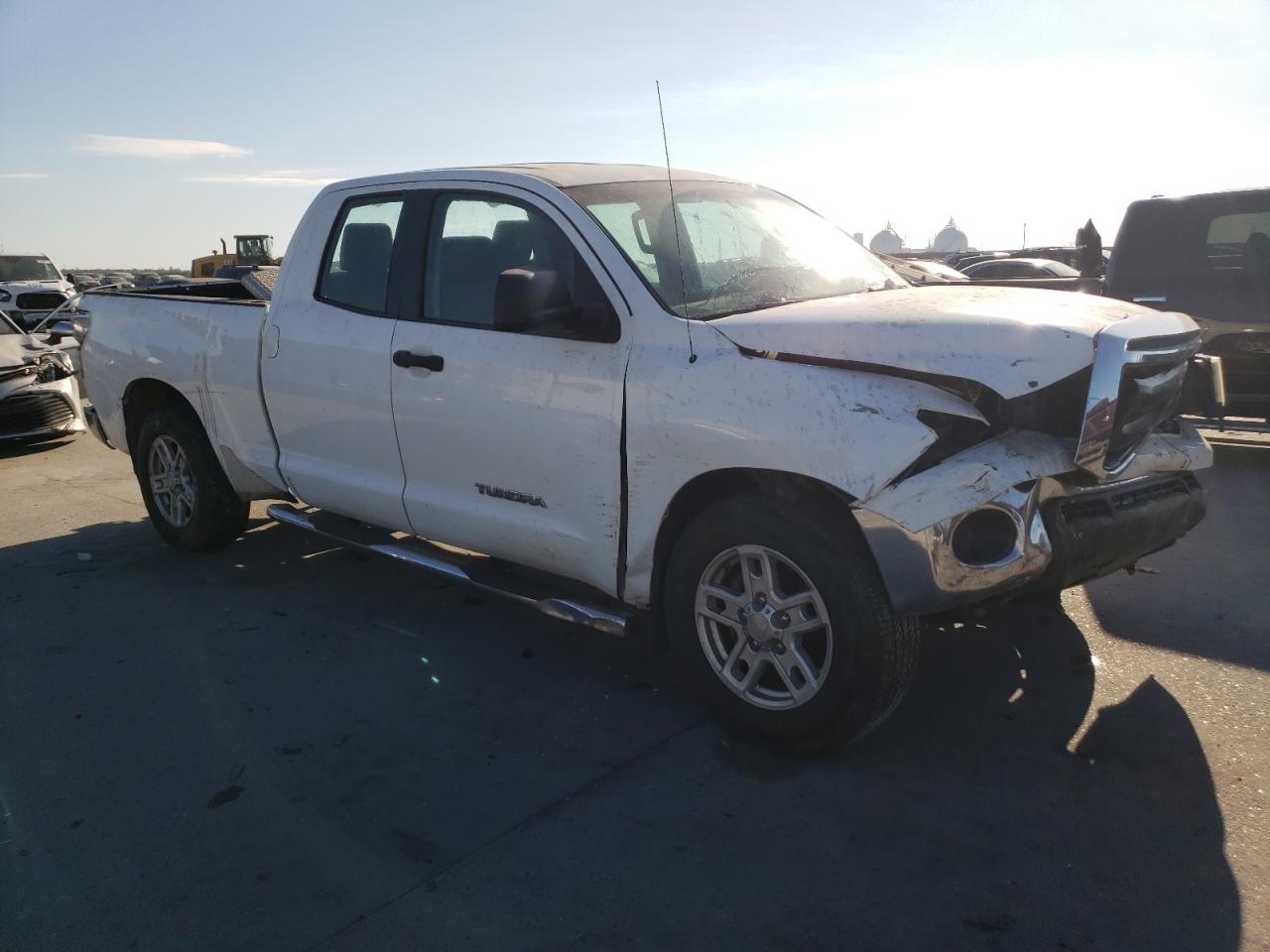 VIN 5TFRM5F19DX058629 2013 TOYOTA TUNDRA no.4