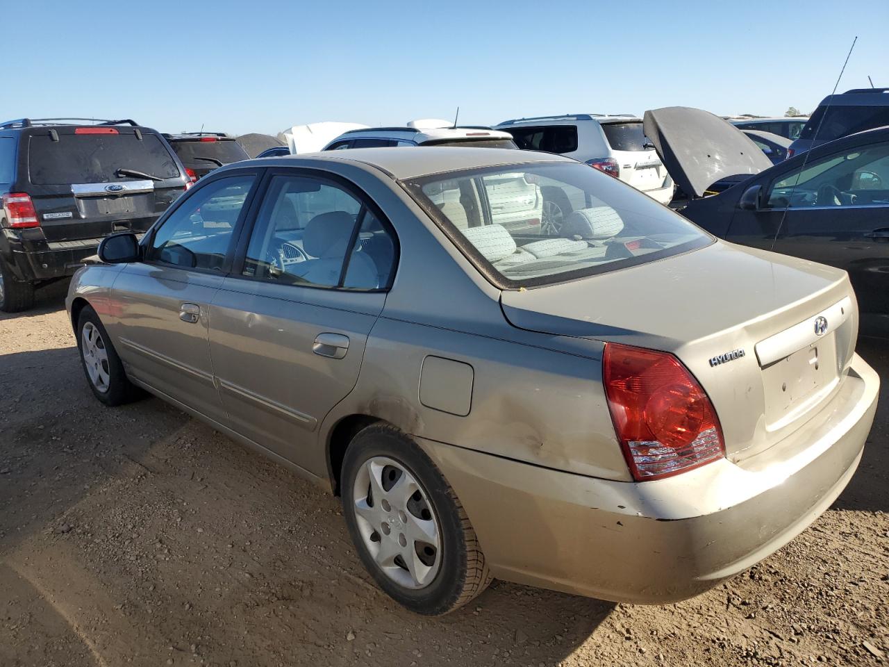 2006 Hyundai Elantra - Image 2