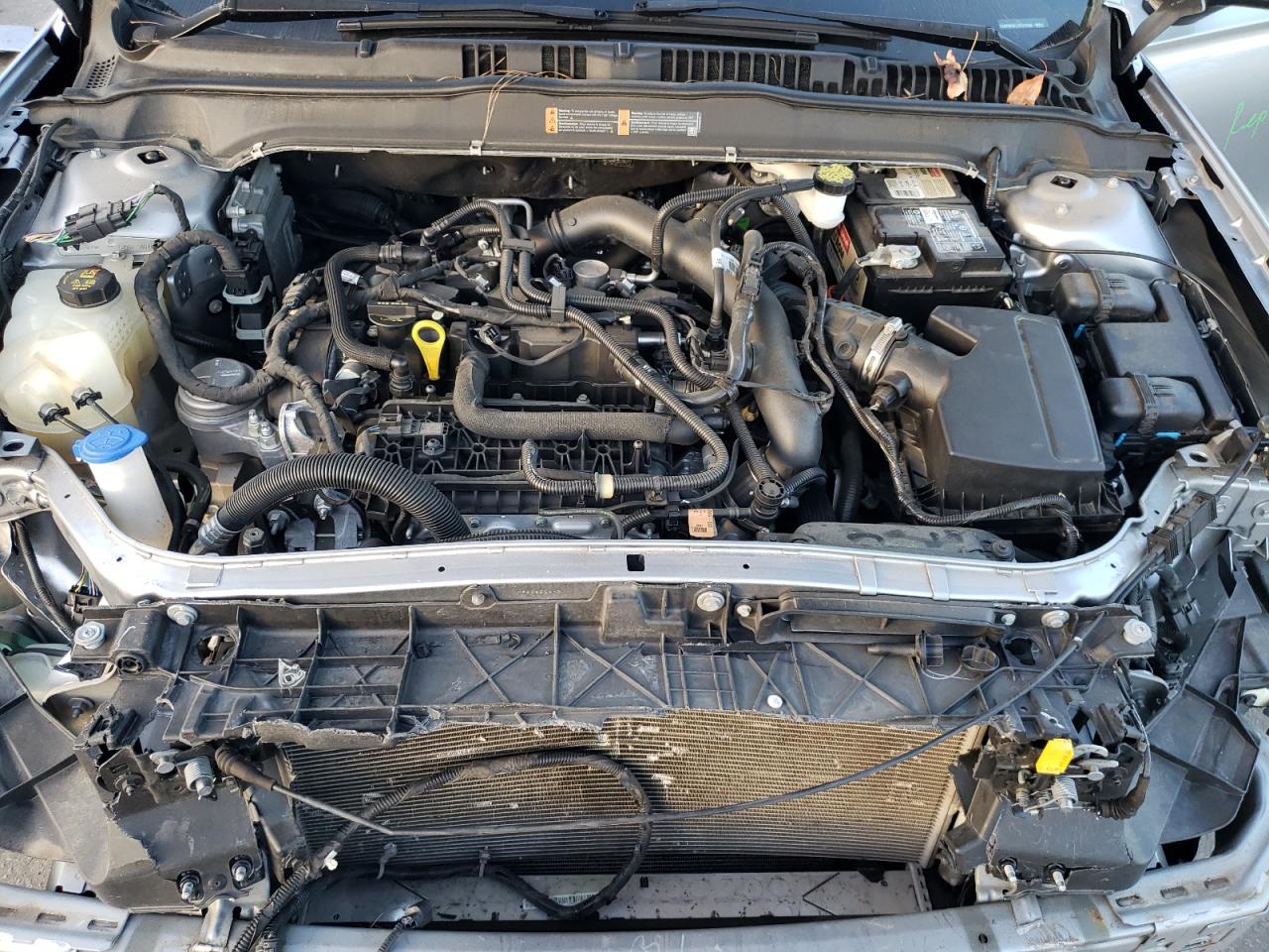2020 Ford Fusion - Image 11