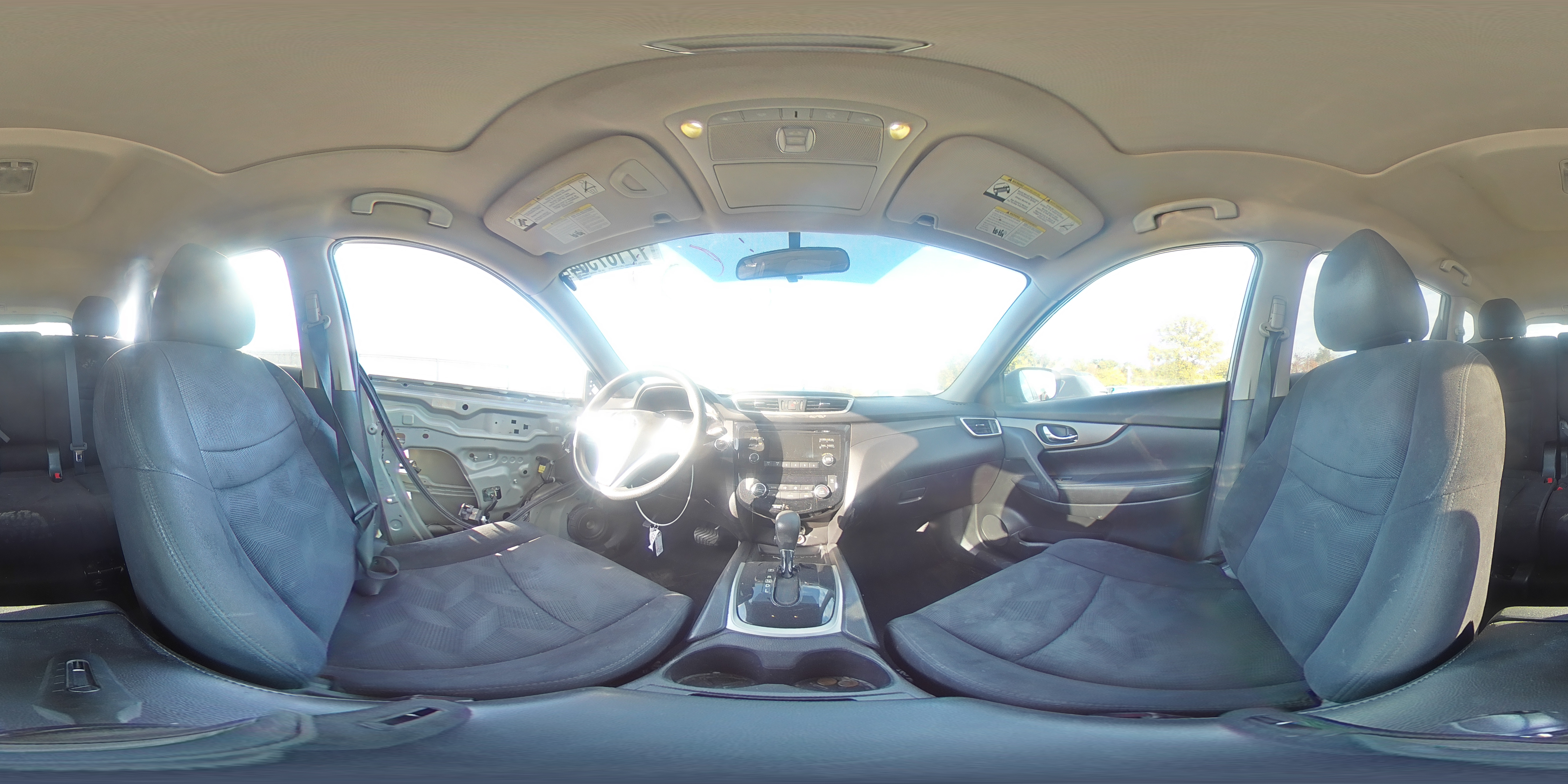 2014 Nissan Rogue - Image 14