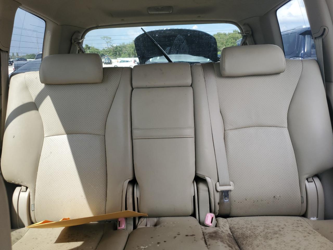 2004 Toyota Highlander Base VIN: JTEDP21A240041781 Lot: 74689274