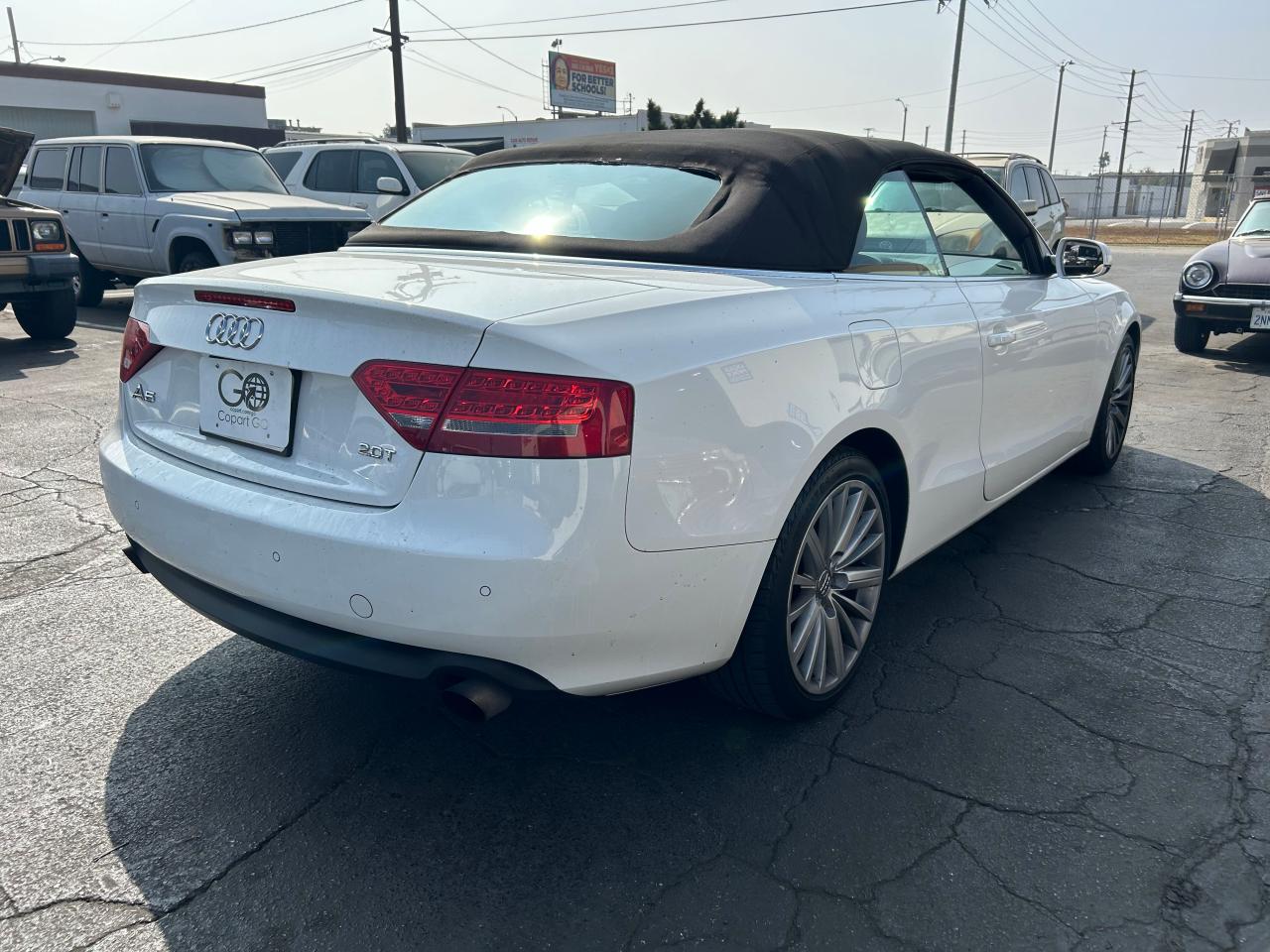 2010 Audi A5 Premium Plus VIN: WAUJFAFH2AN008320 Lot: 76611694