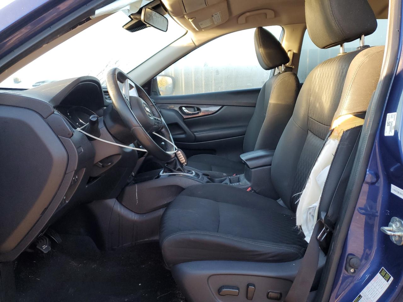 2020 Nissan Rogue - Image 7