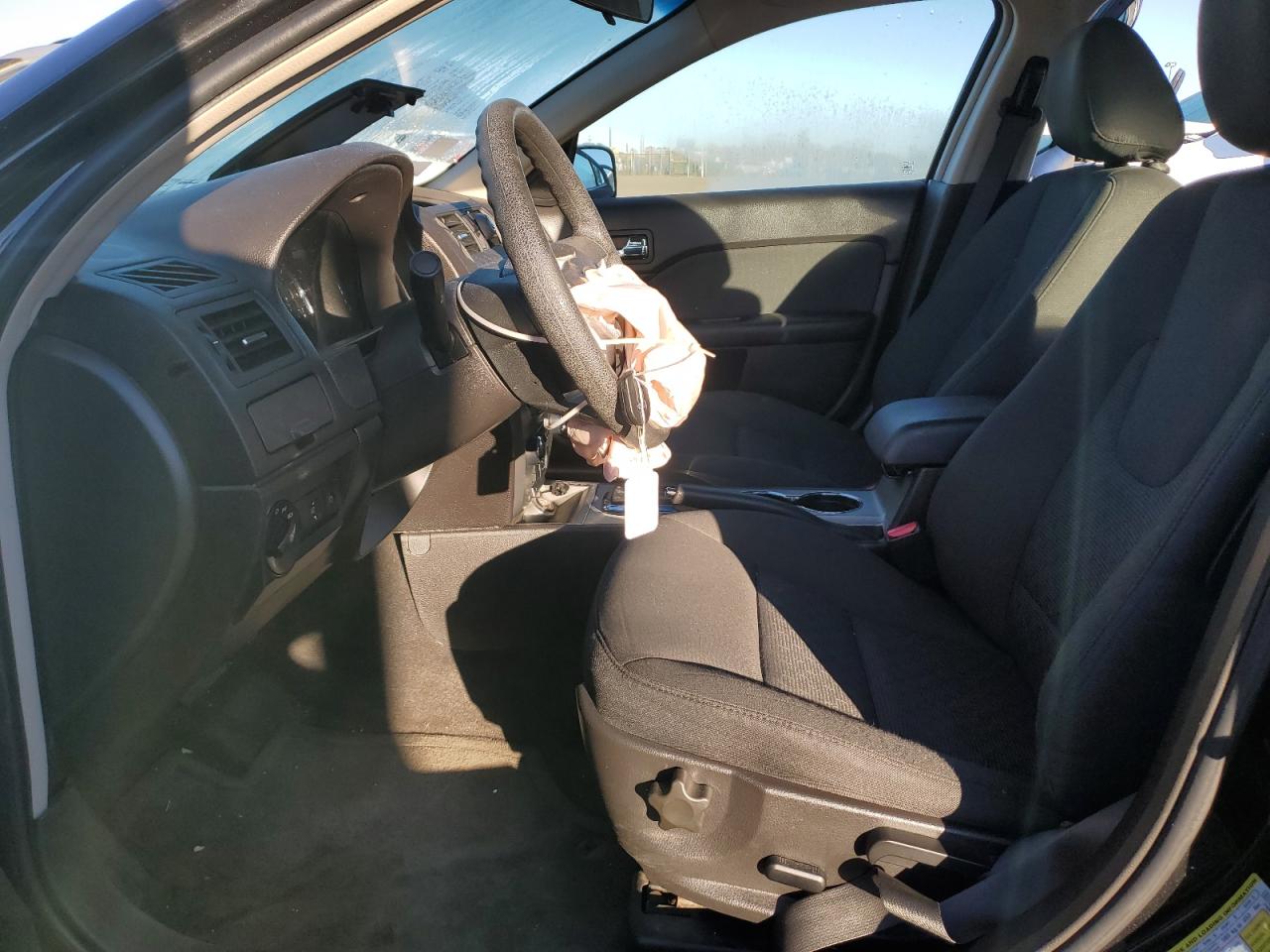 2010 Ford Fusion Se VIN: 3FAHP0HA5AR337220 Lot: 76667254