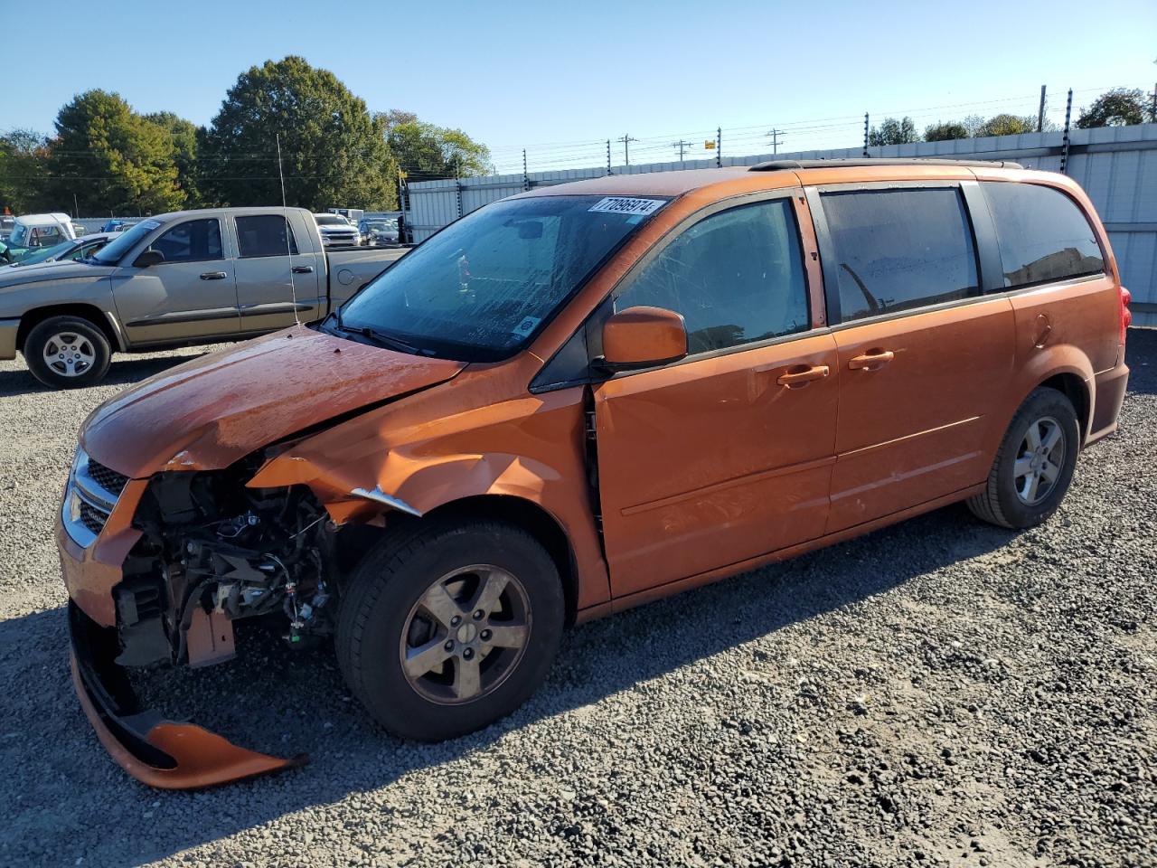 2011 Dodge Caravan - Image 1