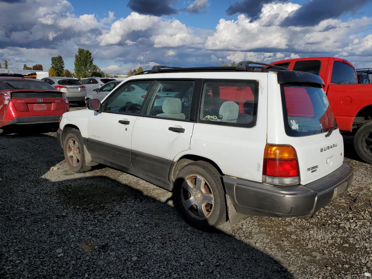 2000 Subaru Forester - Image 2