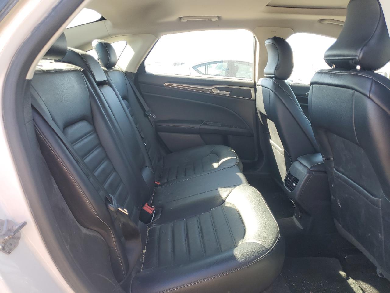 2017 Ford Fusion - Image 10