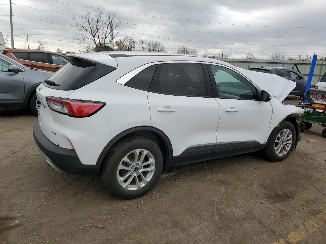 2020 Ford Escape - Image 3
