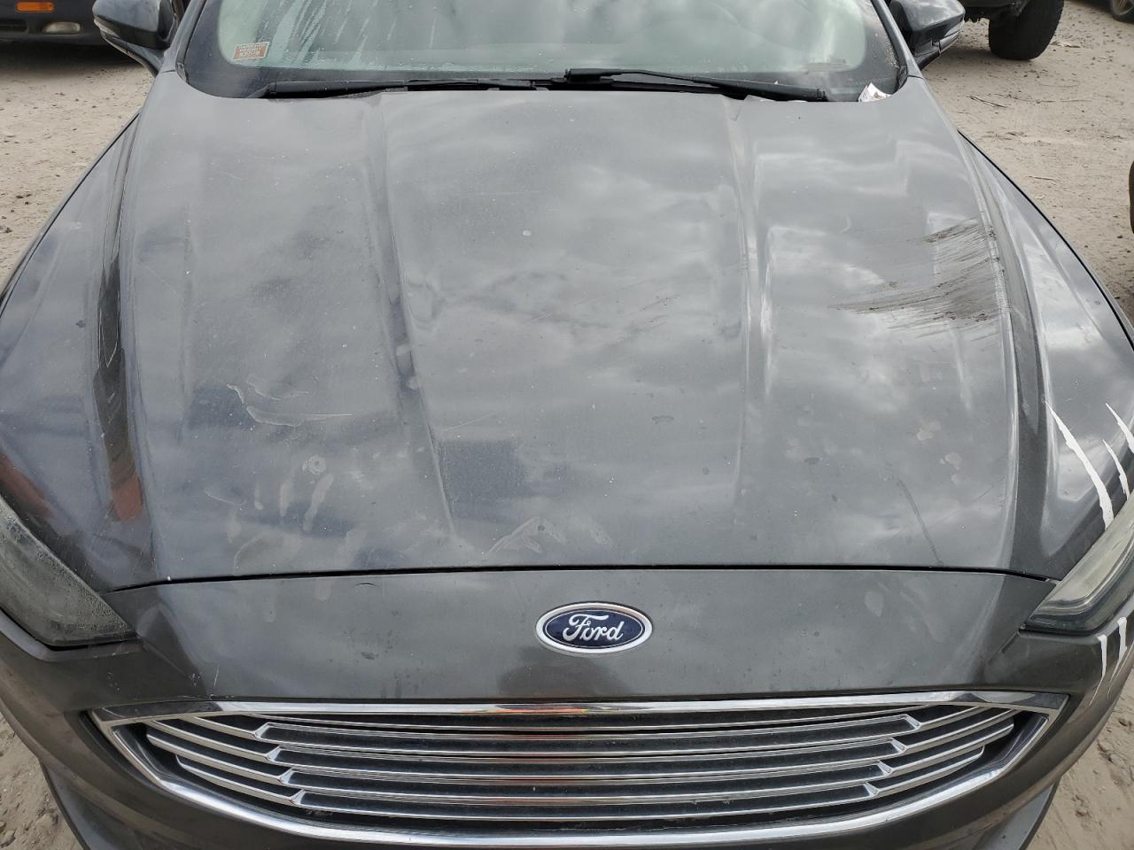 2017 Ford Fusion - Image 11