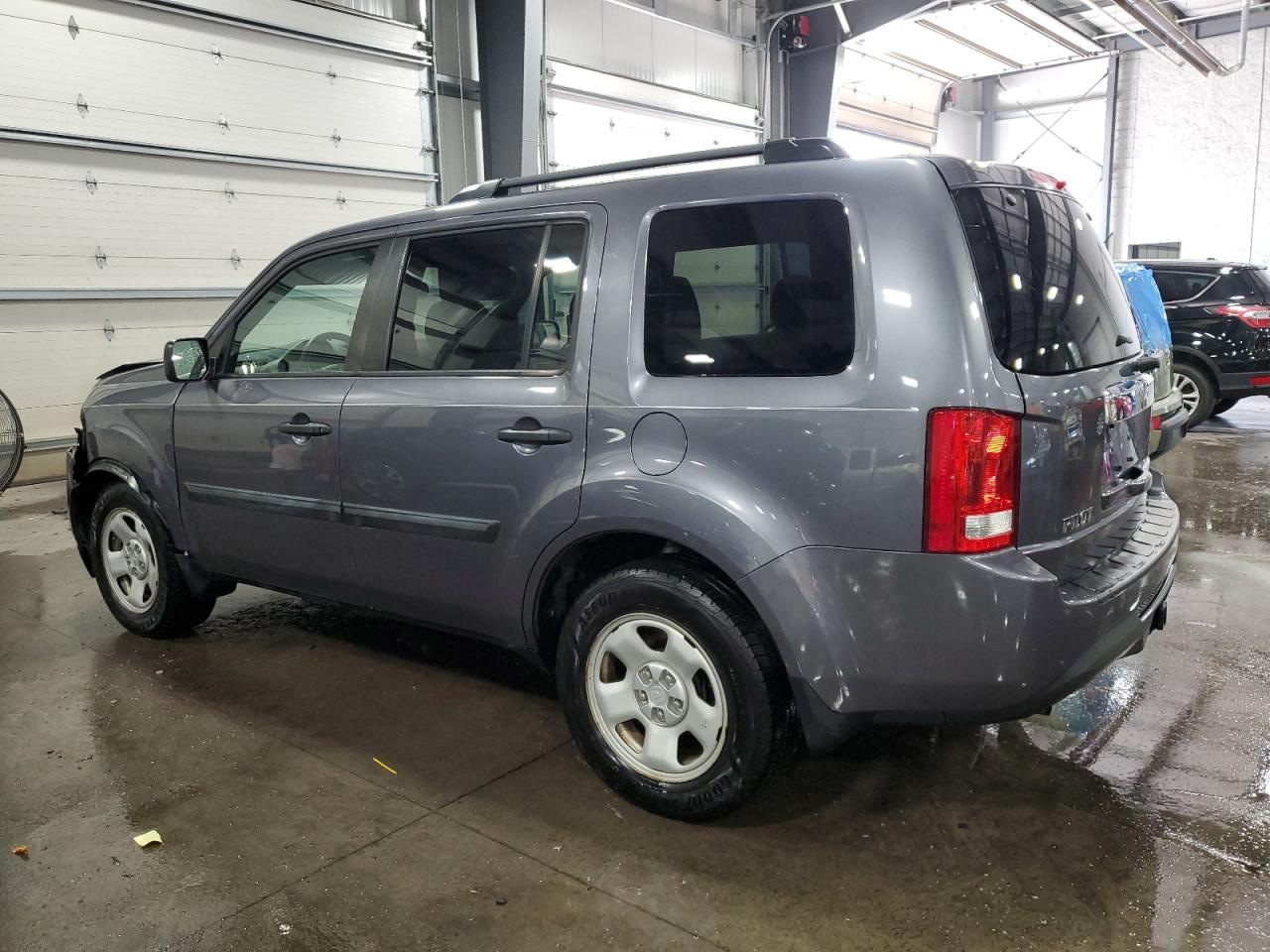 2015 Honda Pilot - Image 2