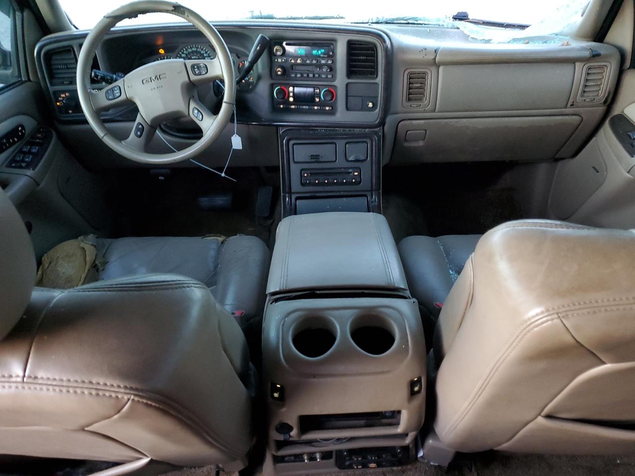 2003 GMC Yukon - Image 8