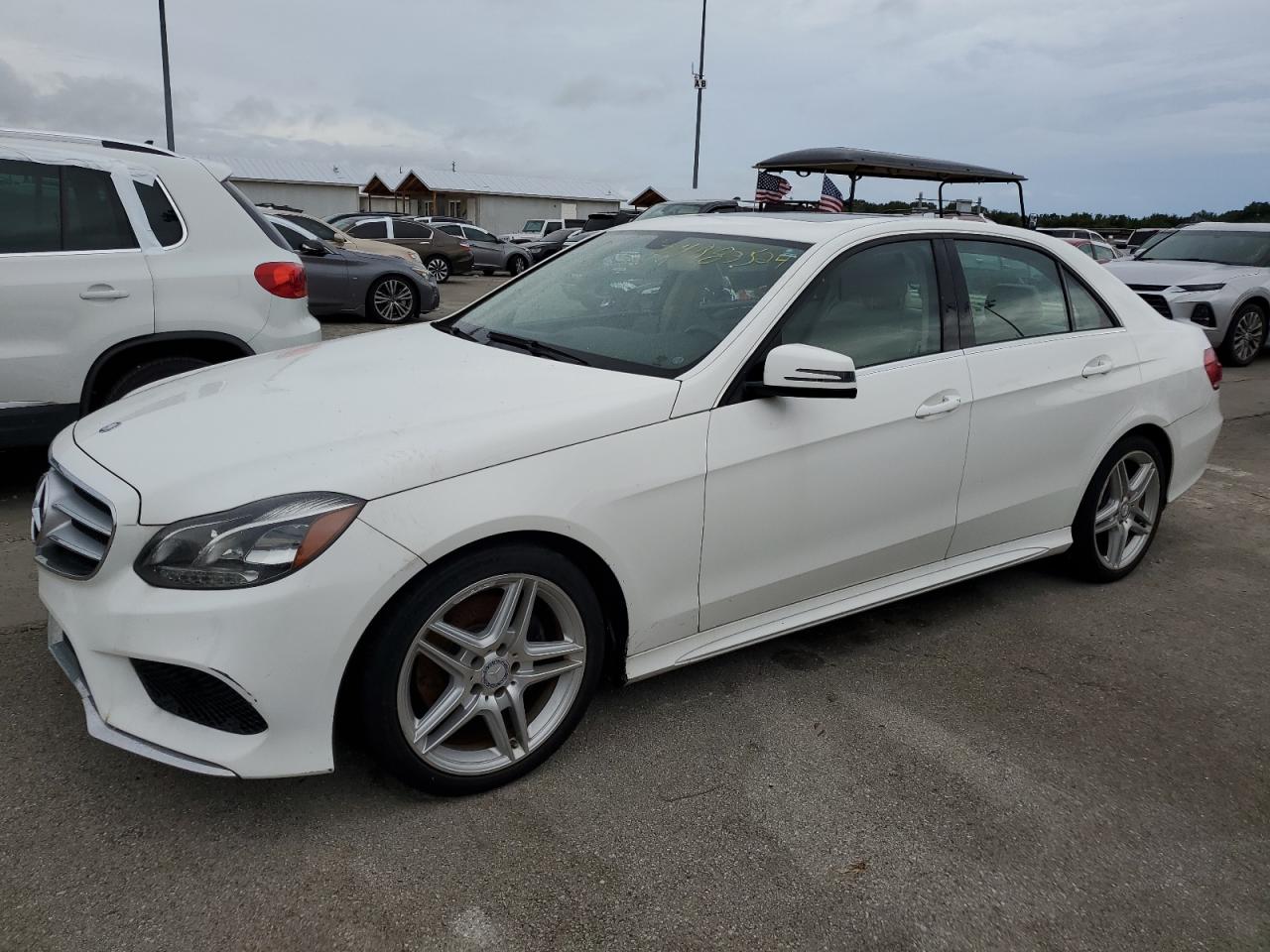 VIN WDDHF5KBXEA931299 2014 MERCEDES-BENZ E-CLASS no.1