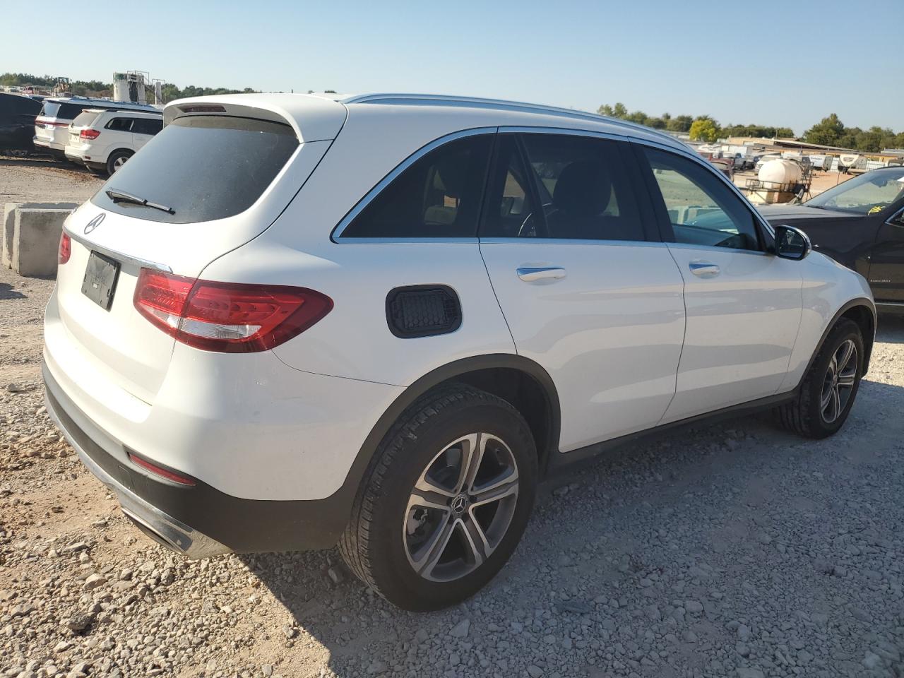 2019 Mercedes-Benz GLC - Image 3