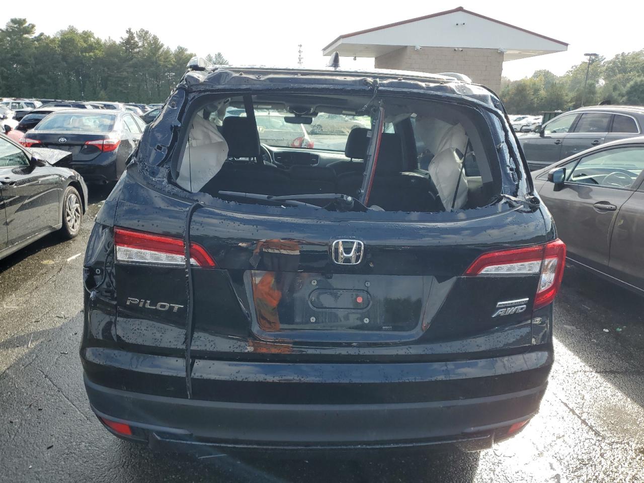 2022 Honda Pilot Se VIN: 5FNYF6H23NB056923 Lot: 74604154