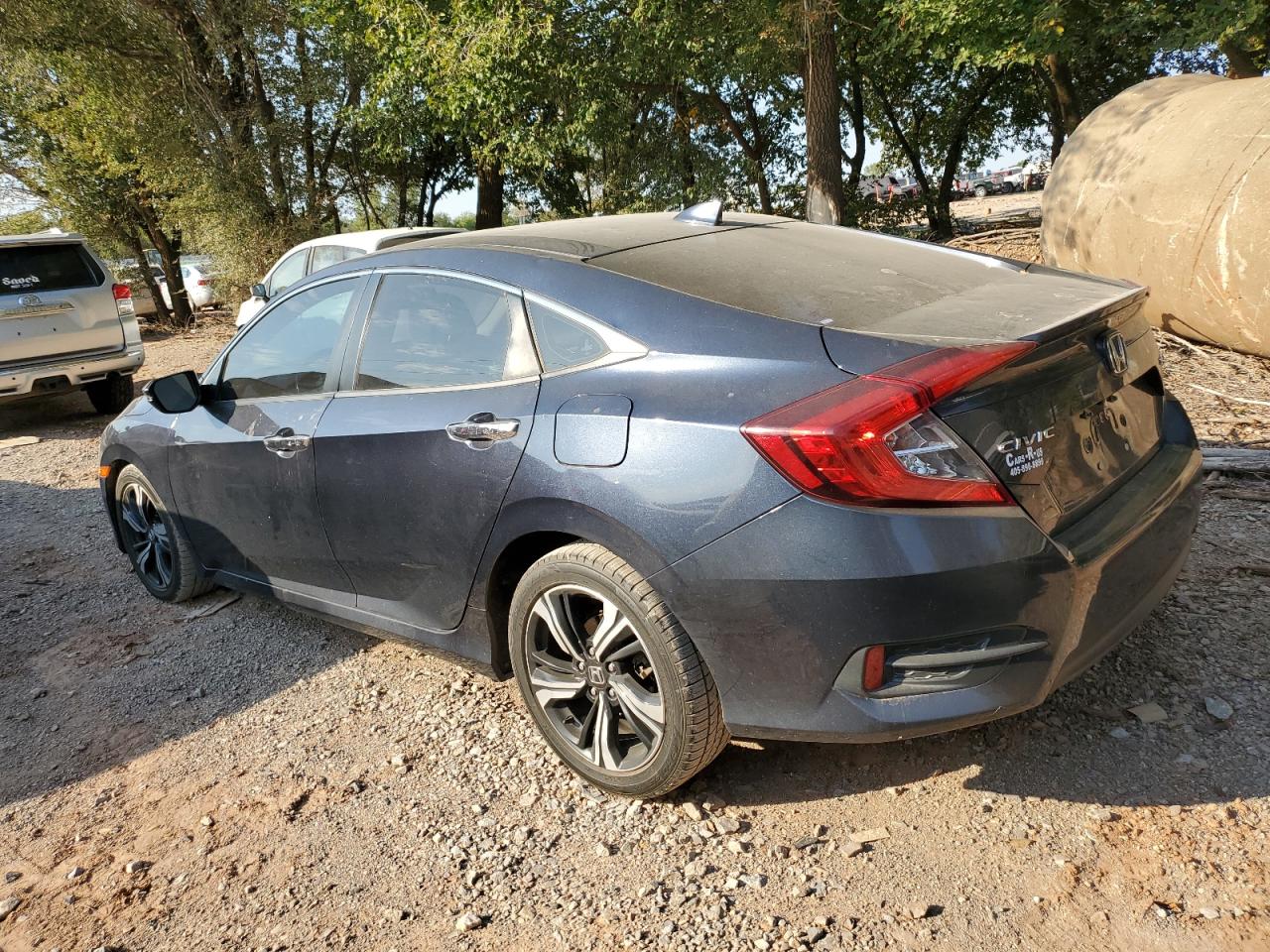 2017 Honda Civic - Image 2