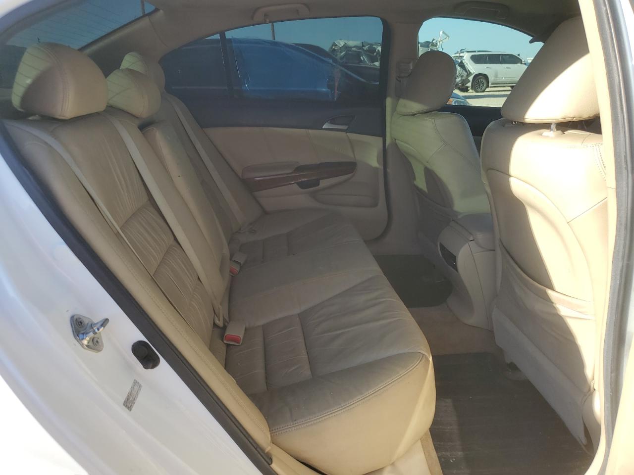 2012 Honda Accord - Image 10
