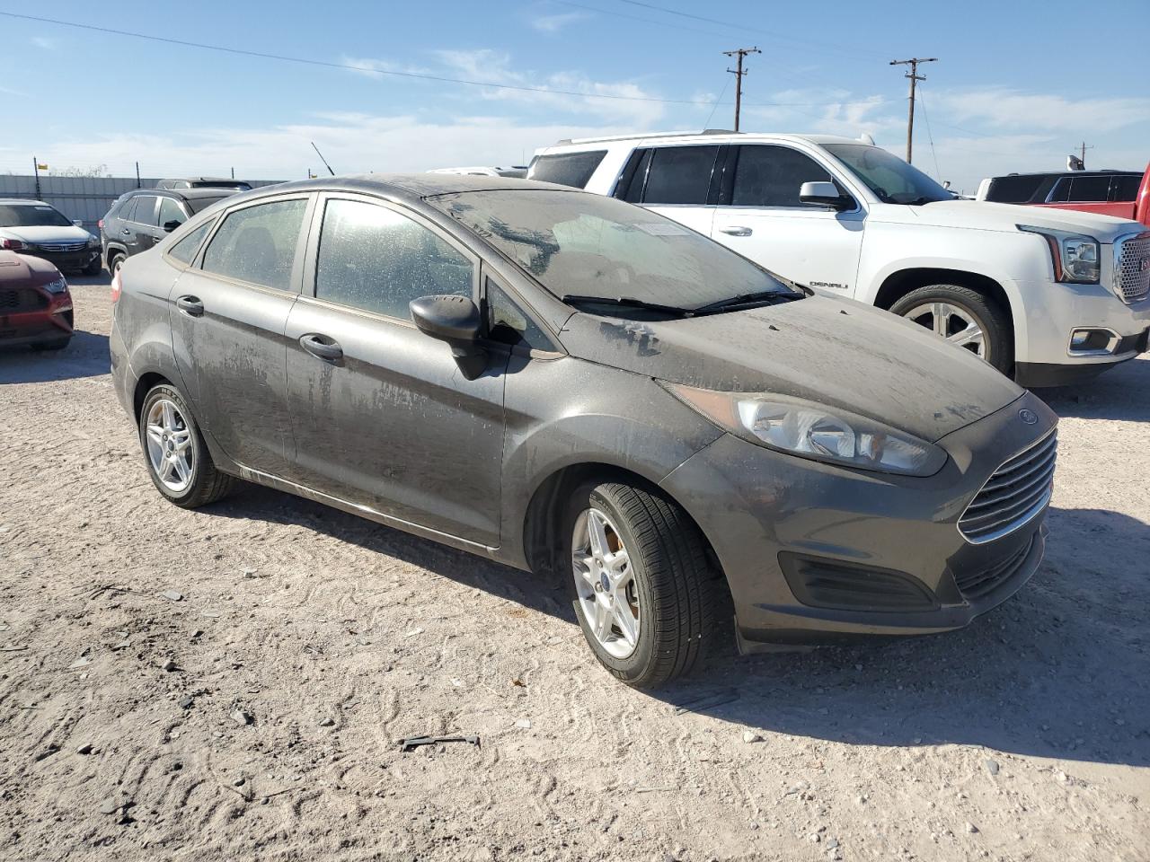 VIN 3FADP4BJ5KM153926 2019 FORD FIESTA no.4