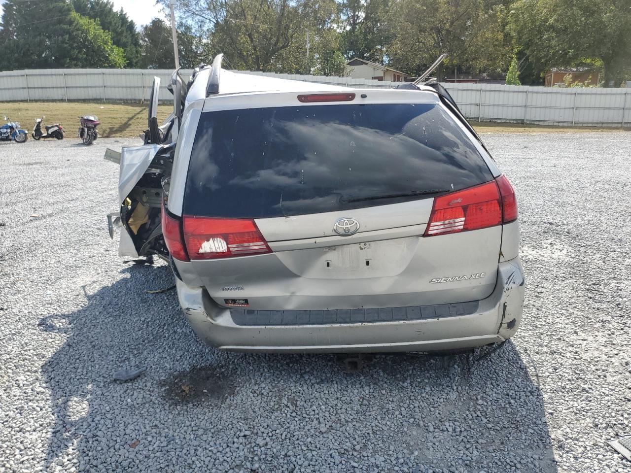 2005 Toyota Sienna Xle VIN: 5TDZA22C75S354691 Lot: 75999984