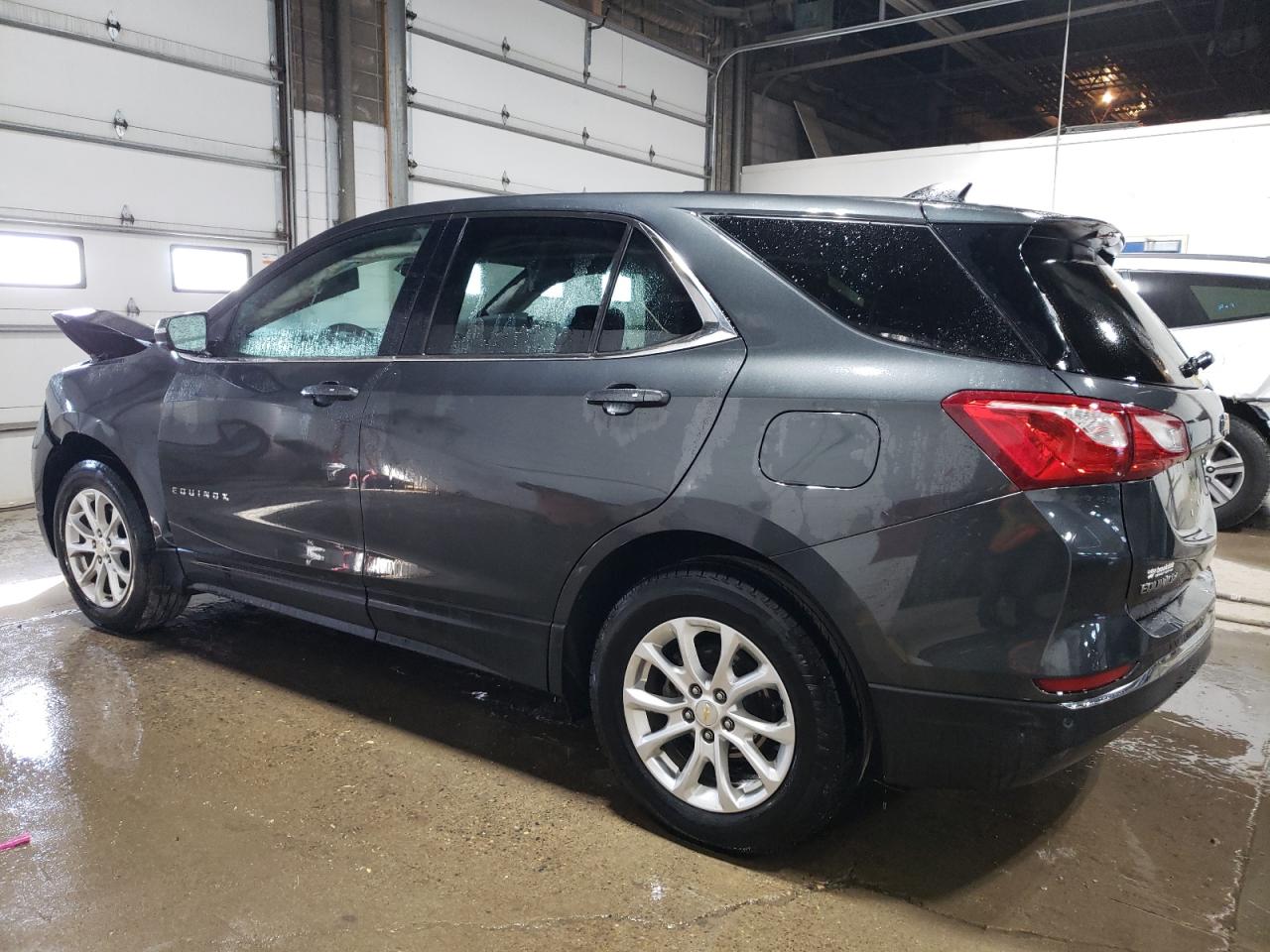 2018 Chevrolet Equinox - Image 2