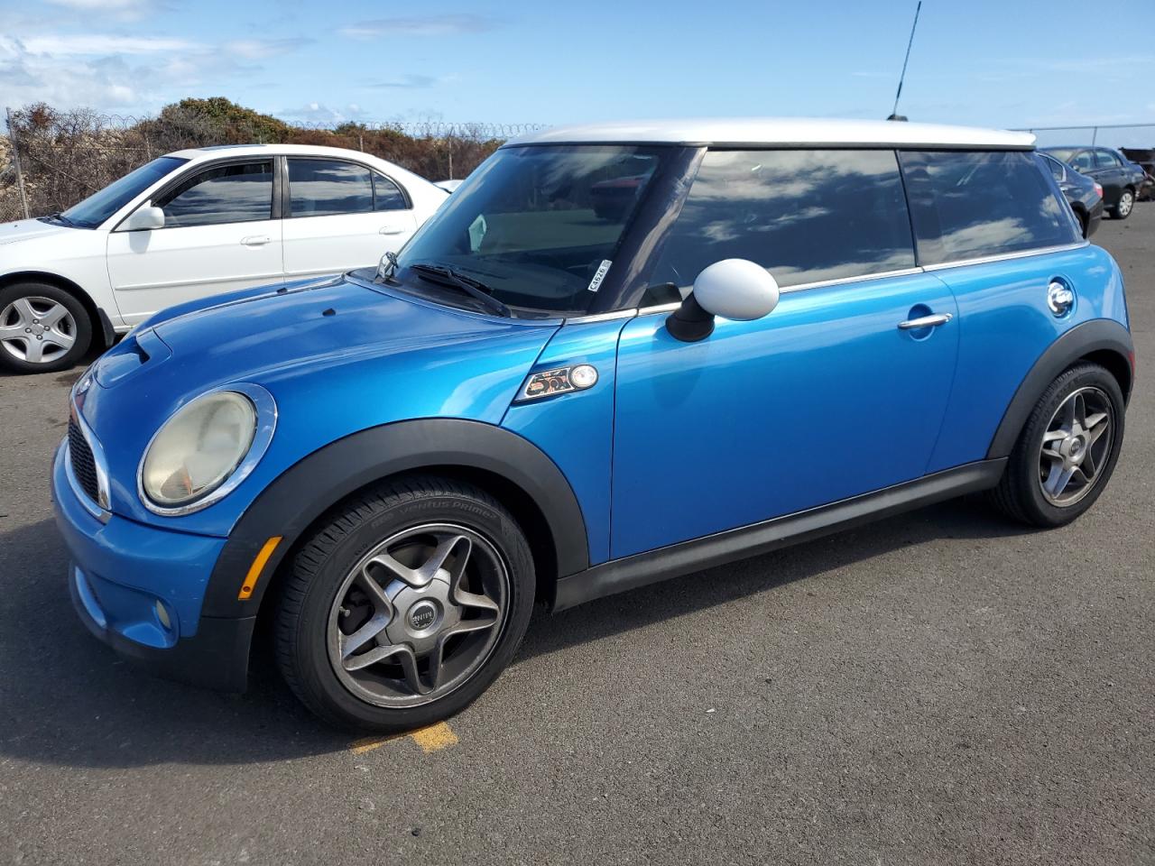 2009 MINI Cooper - Image 1