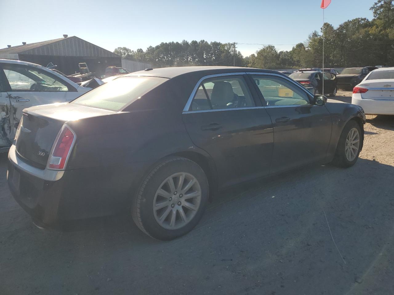 2C3CCAAG6EH377817 2014 Chrysler 300