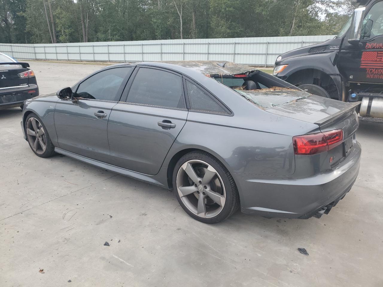 WAUFFBFC1JN009619 2018 Audi S6 Premium Plus