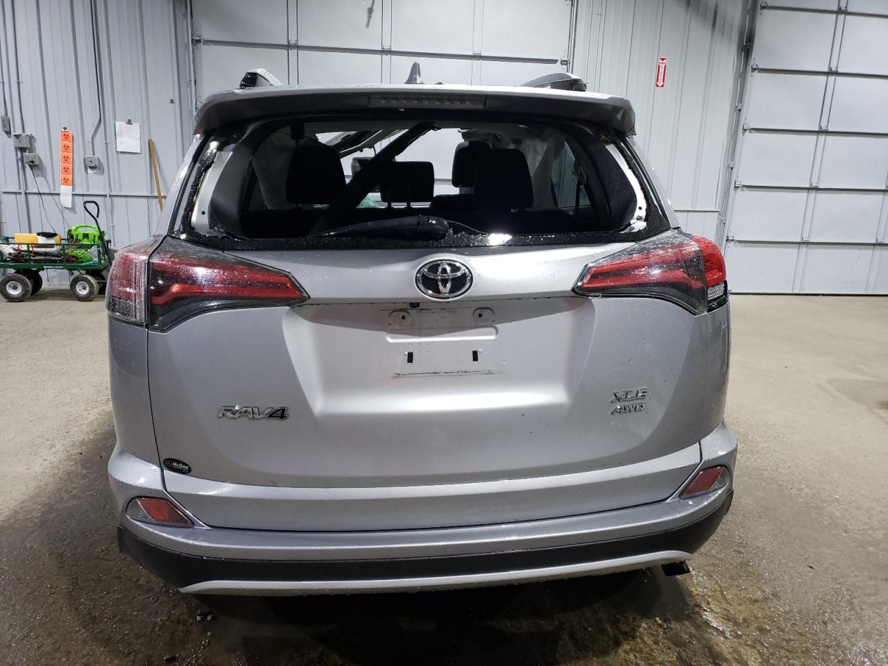 2016 Toyota Rav4 Xle VIN: 2T3RFREV0GW444533 Lot: 75662504