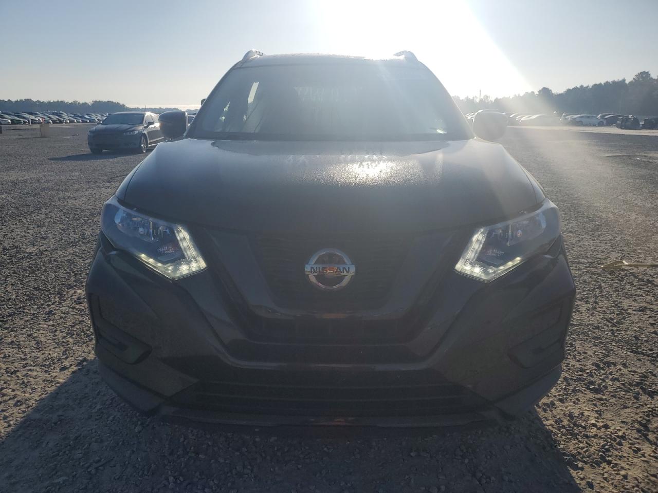 2020 Nissan Rogue - Image 5