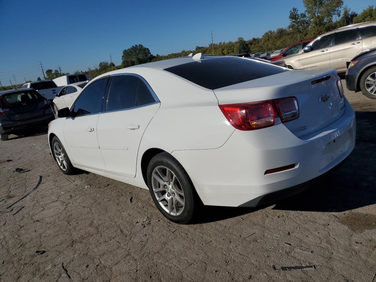 2014 Chevrolet Malibu - Image 2