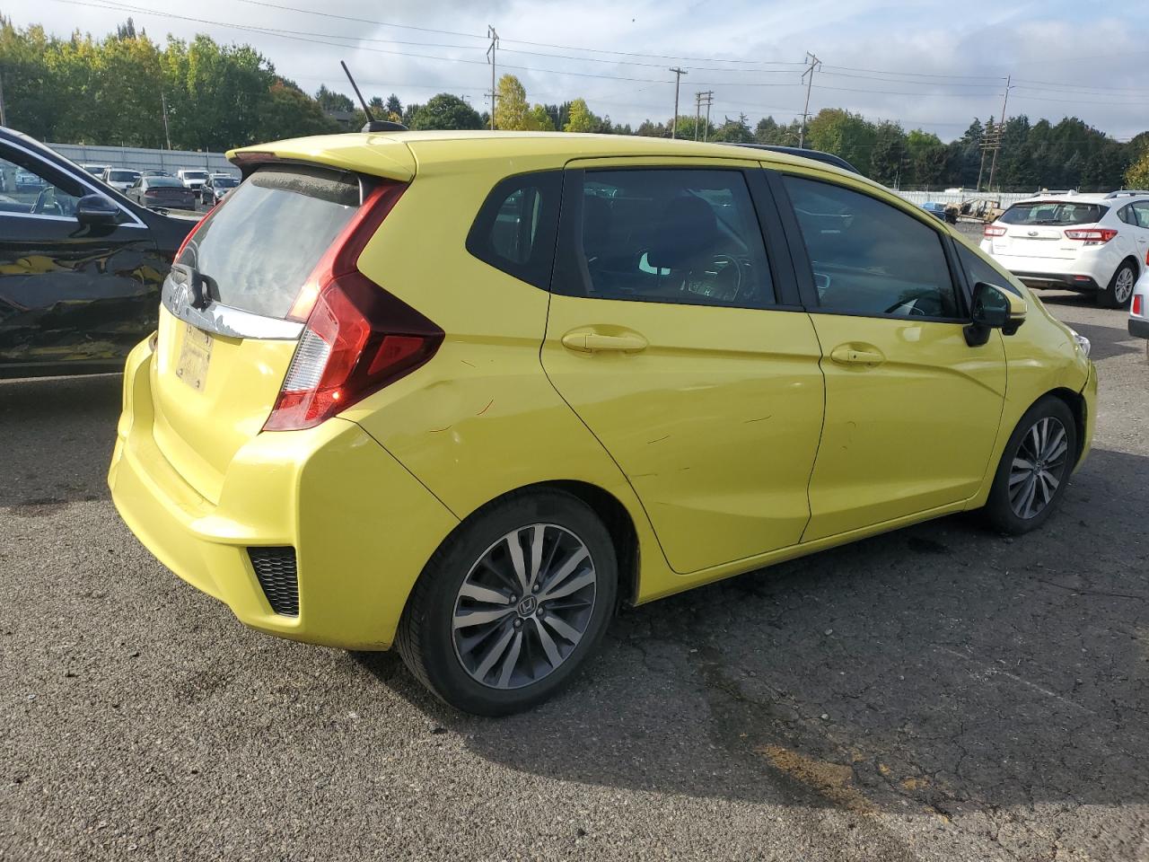 2015 Honda Fit - Image 3