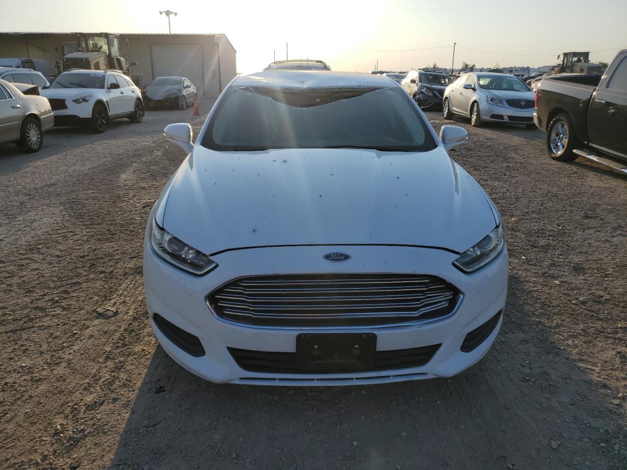 1FA6P0H73F5107777 2015 Ford Fusion Se