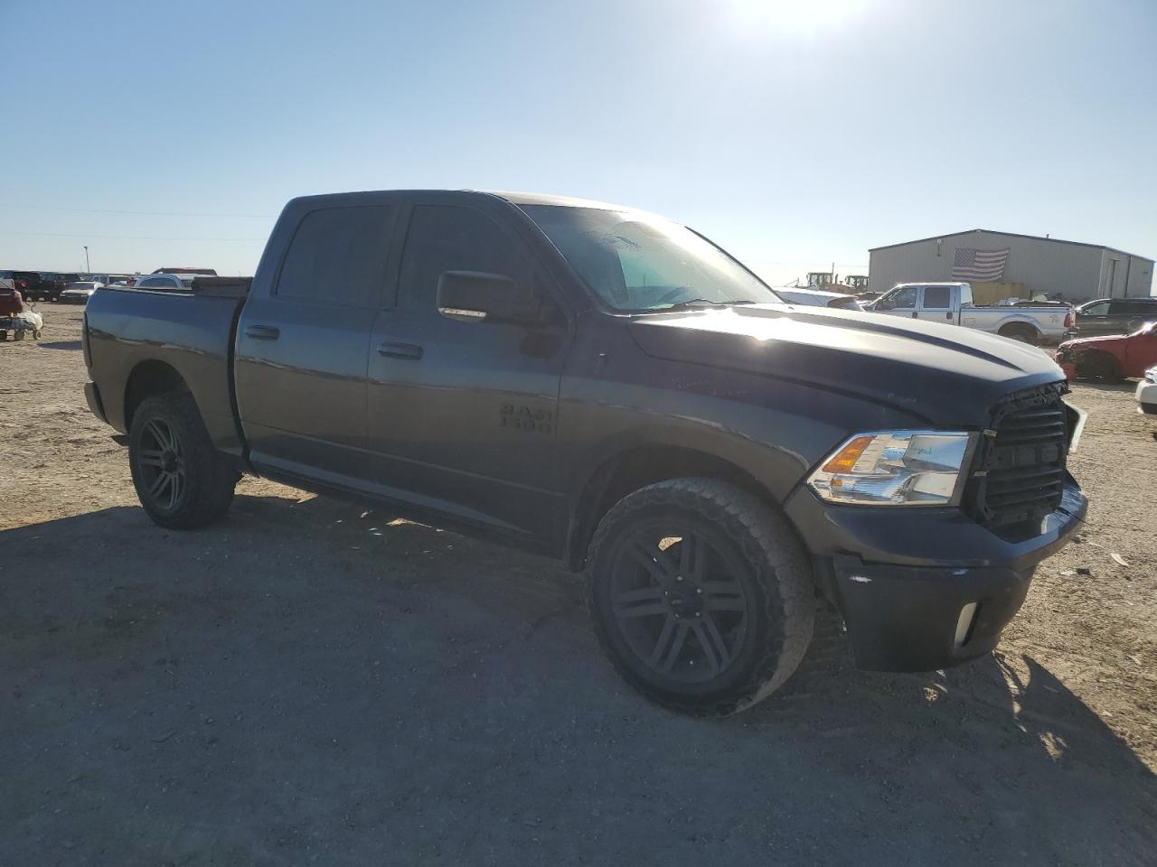 2014 RAM 1500 - Image 4
