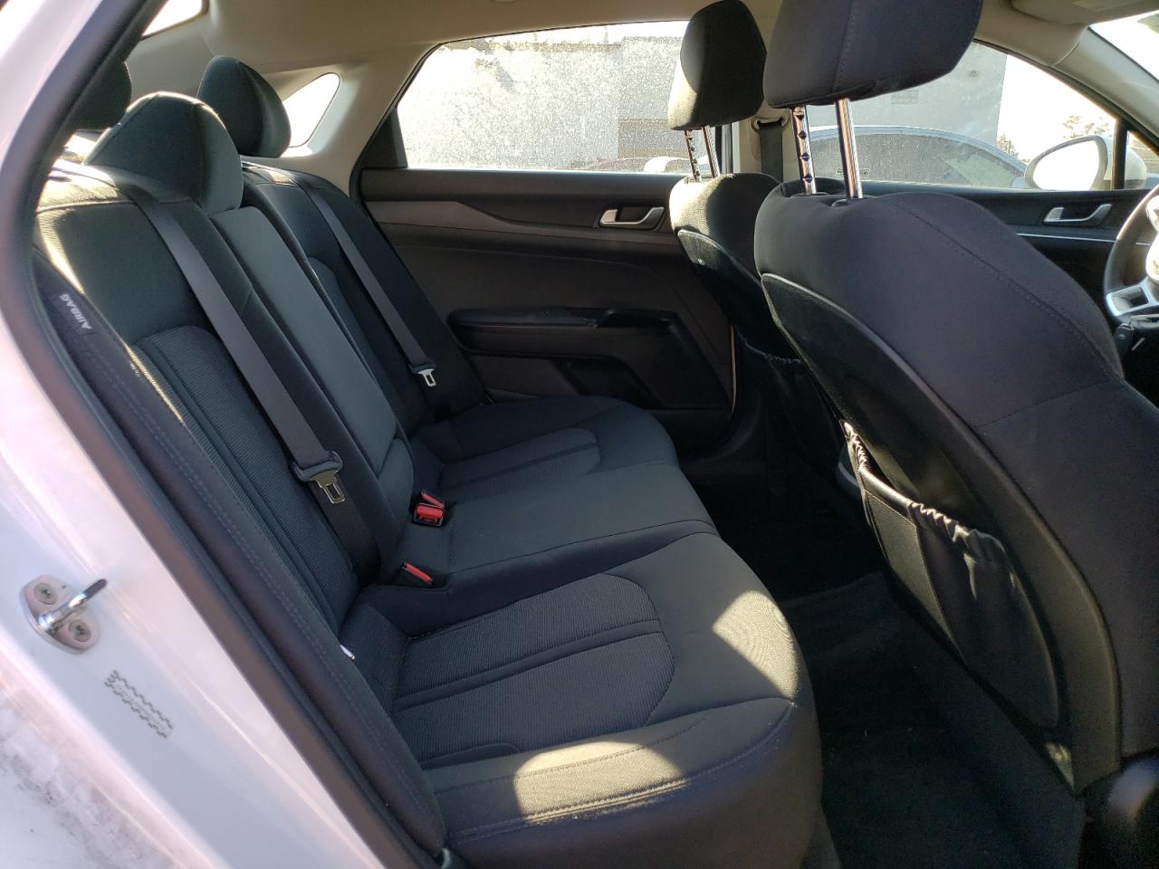 2021 Kia K5 - Image 10