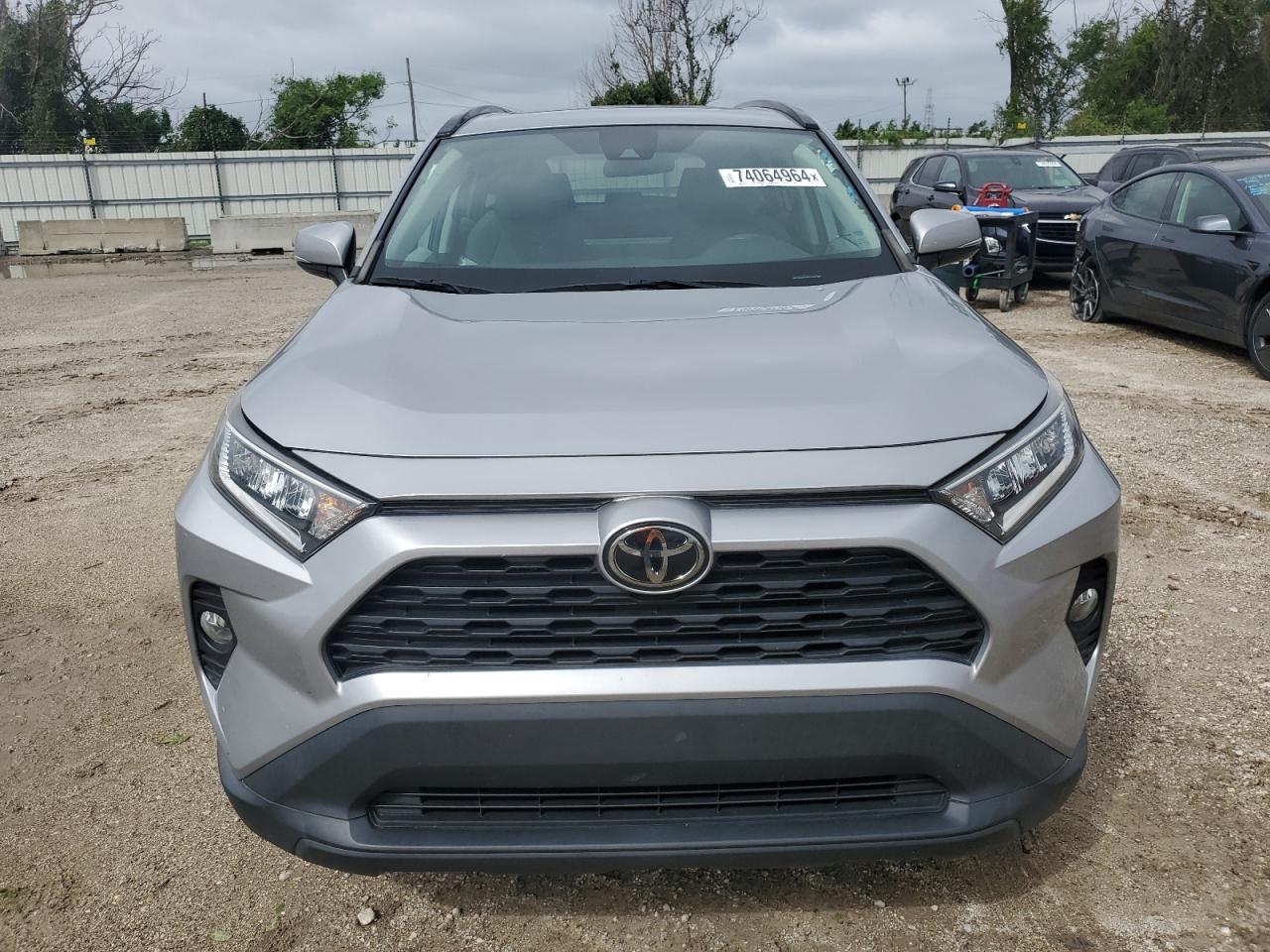 2021 Toyota RAV 4 - Image 5