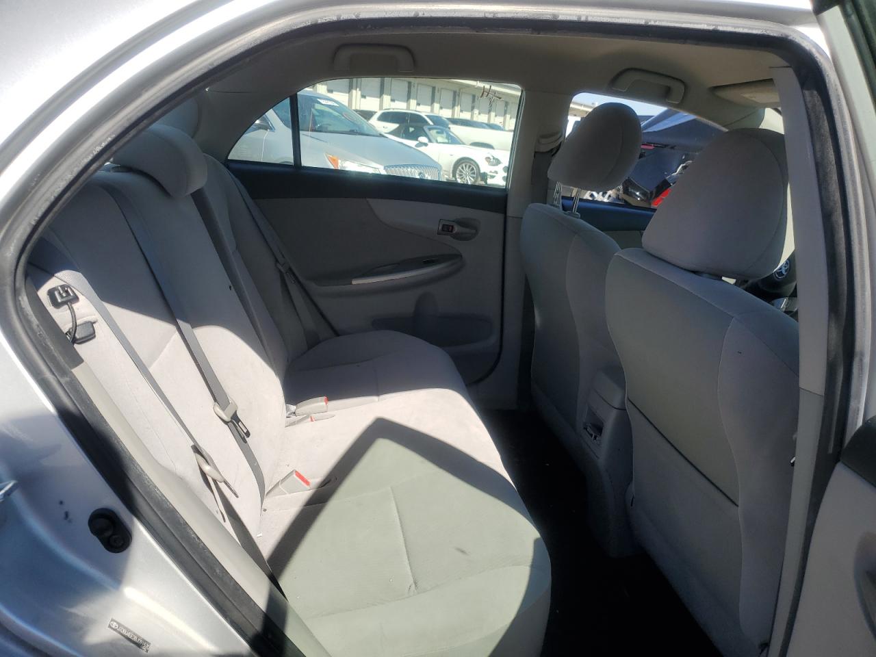 2011 Toyota Corolla Base VIN: JTDBU4EE2BJ091570 Lot: 74525664