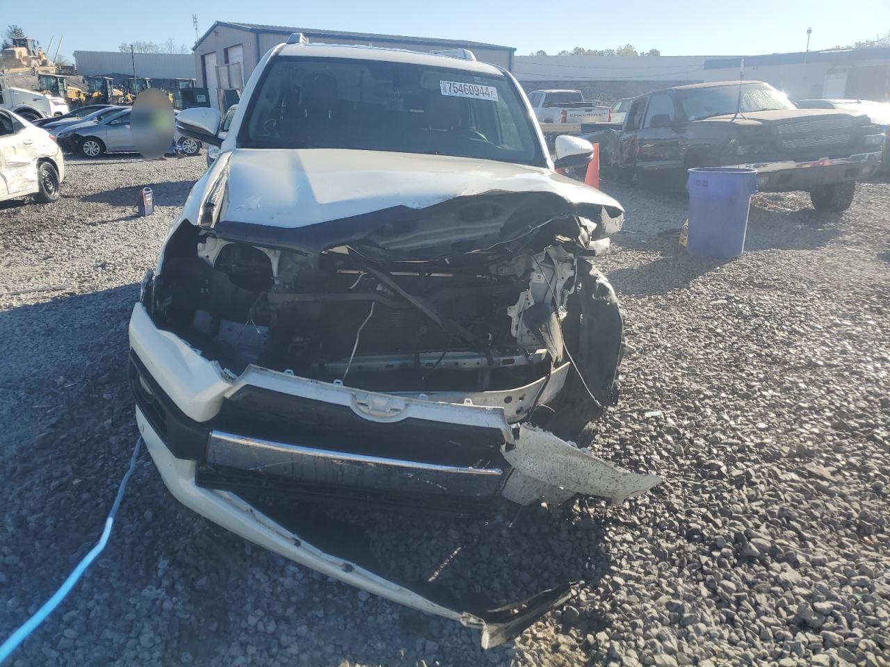 VIN JTEZU5JR5J5180629 2018 TOYOTA 4RUNNER no.5