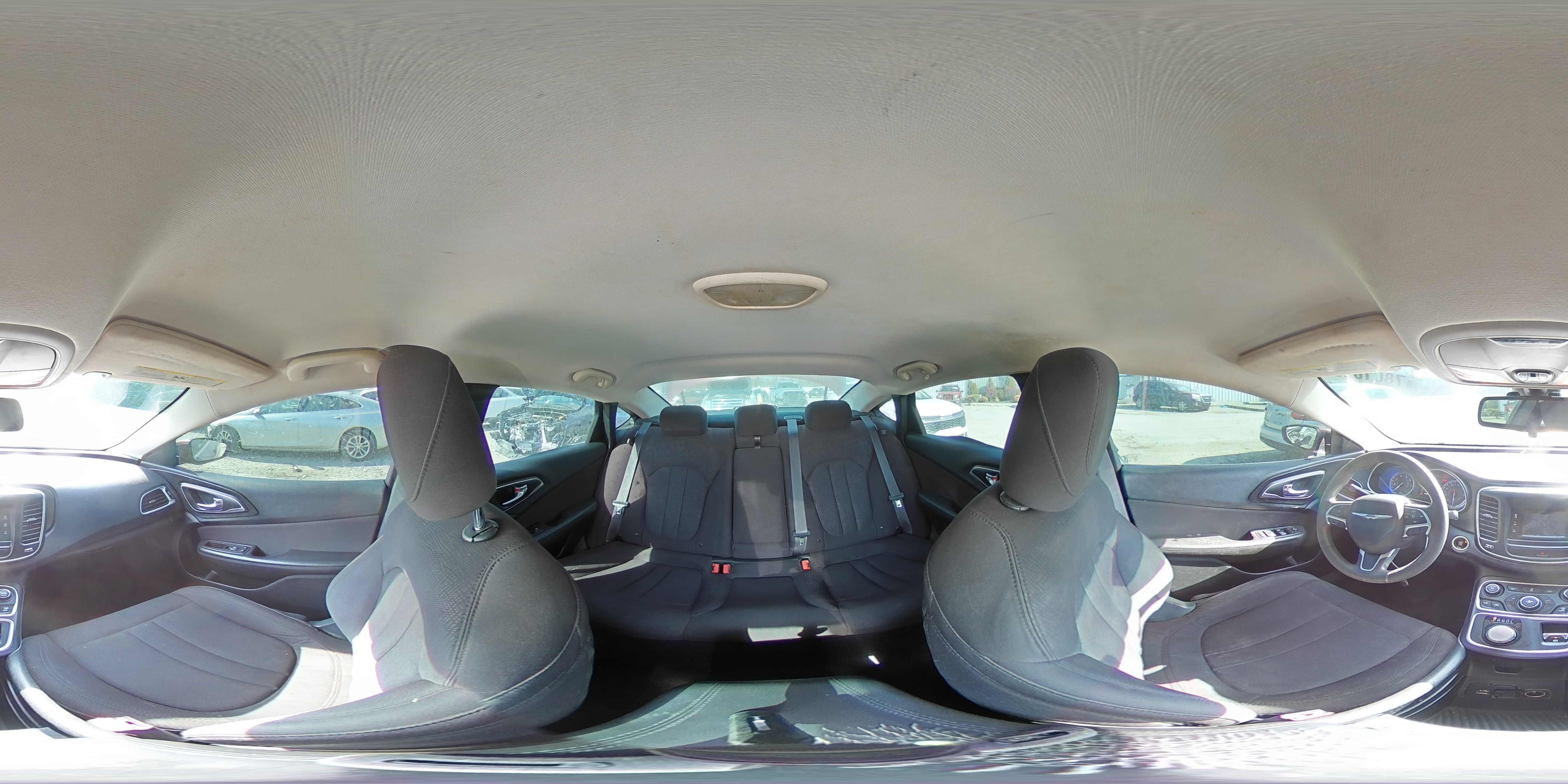 2015 Chrysler 200 - Image 14