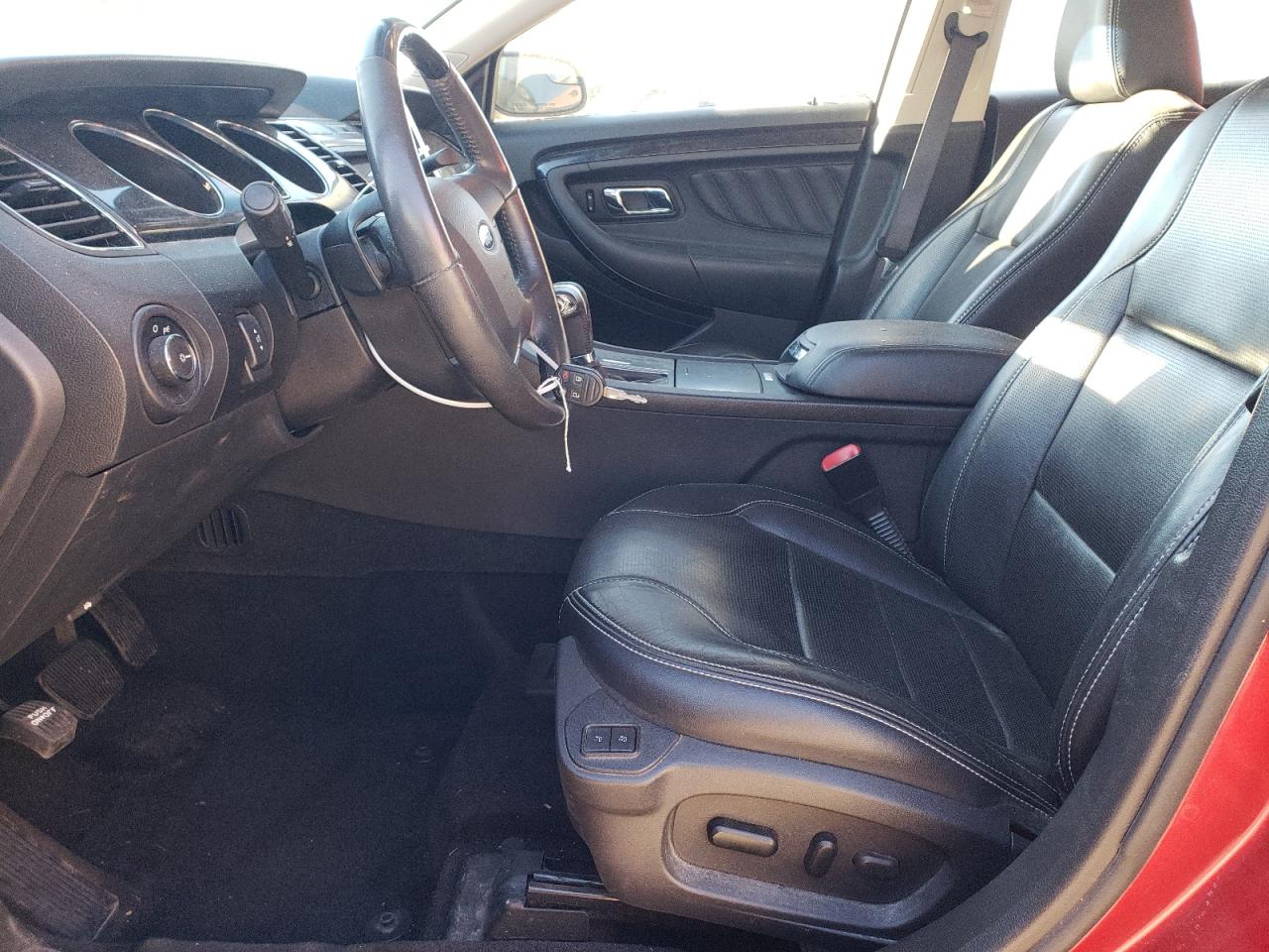 2012 Ford Taurus - Image 7