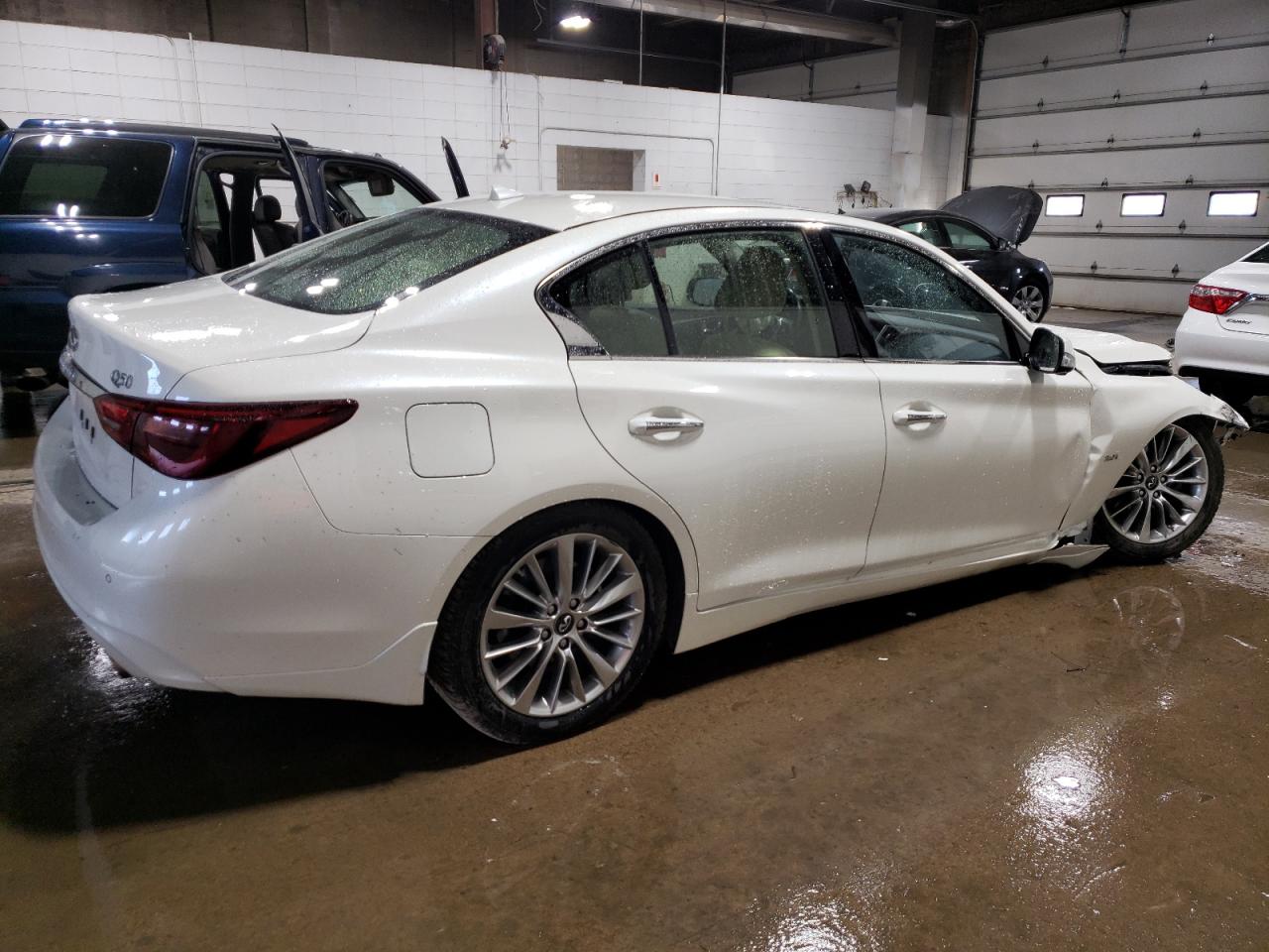 JN1EV7AR6KM554851 2019 Infiniti Q50 Luxe