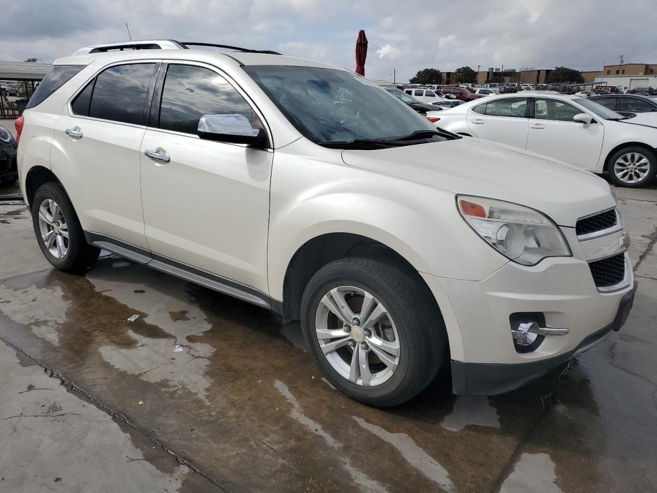 VIN 1GNALFEK7DZ114711 2013 CHEVROLET EQUINOX no.4