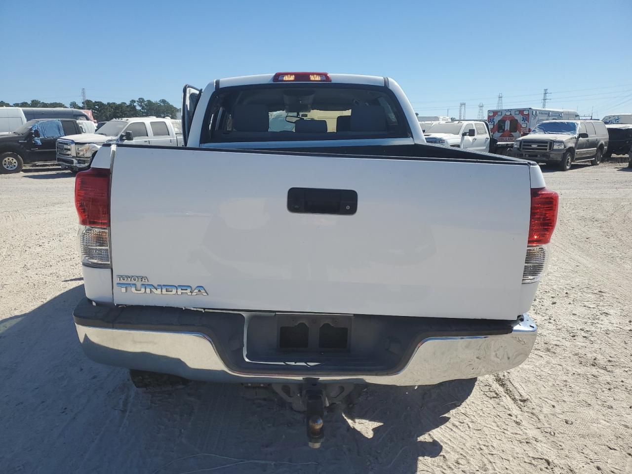 5TFEY5F12DX145128 2013 Toyota Tundra Crewmax Sr5