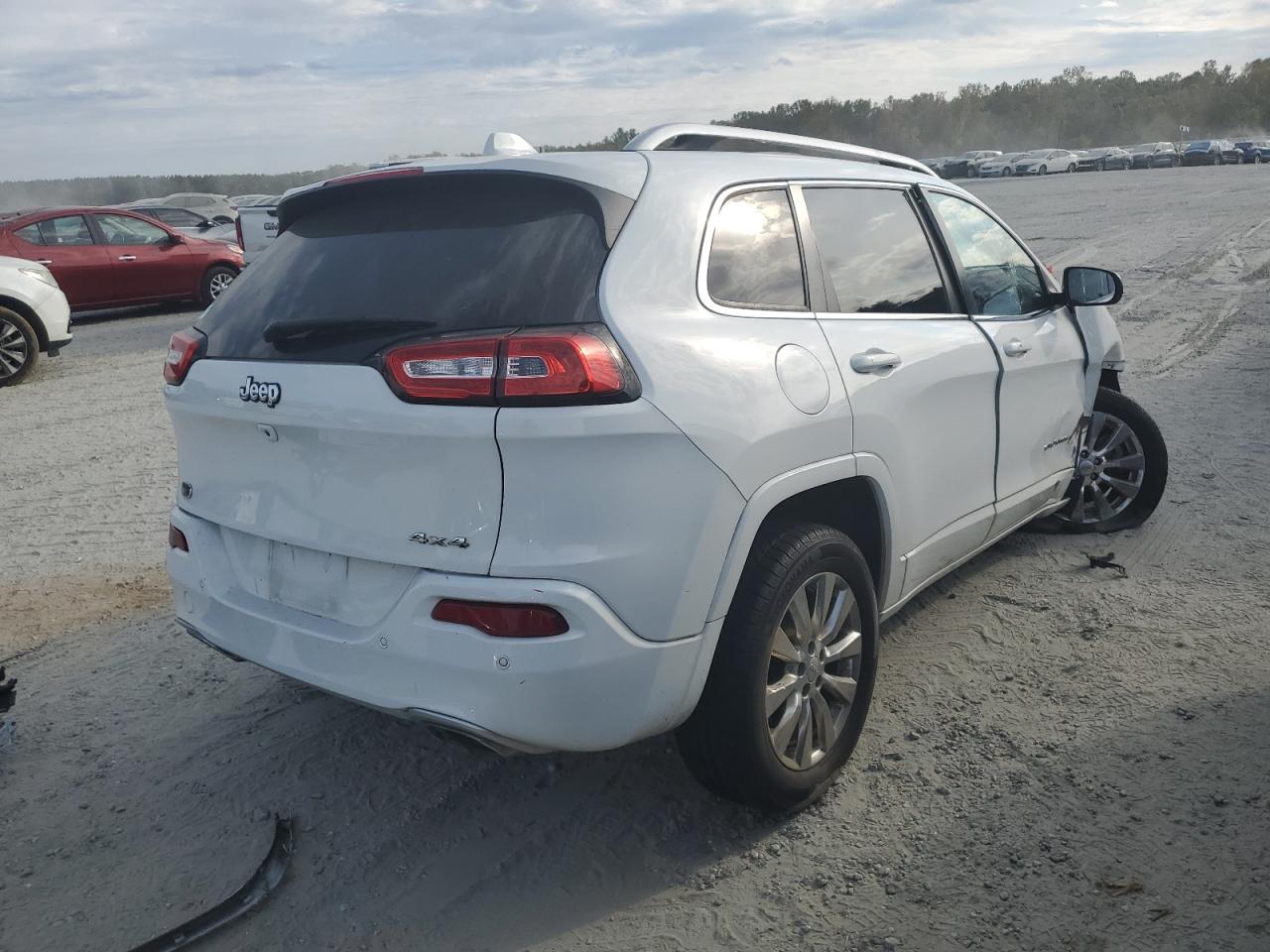 2018 Jeep Cherokee - Image 3