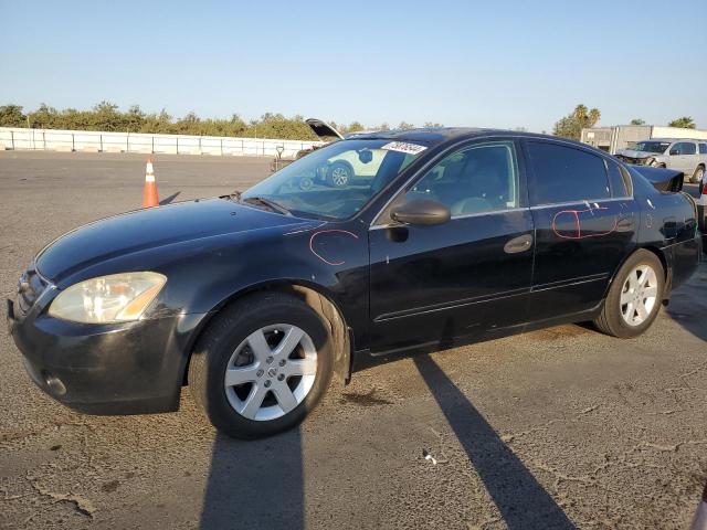 Fresno, CA에서 판매 중인 2003 Nissan Altima Base - Rear End