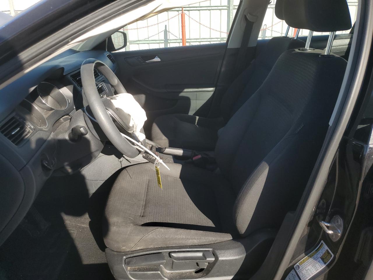 2016 Volkswagen Jetta - Image 7