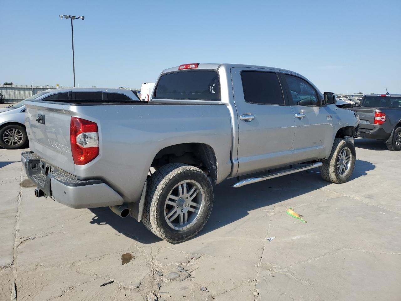 5TFAW5F15EX361898 2014 Toyota Tundra Crewmax Platinum